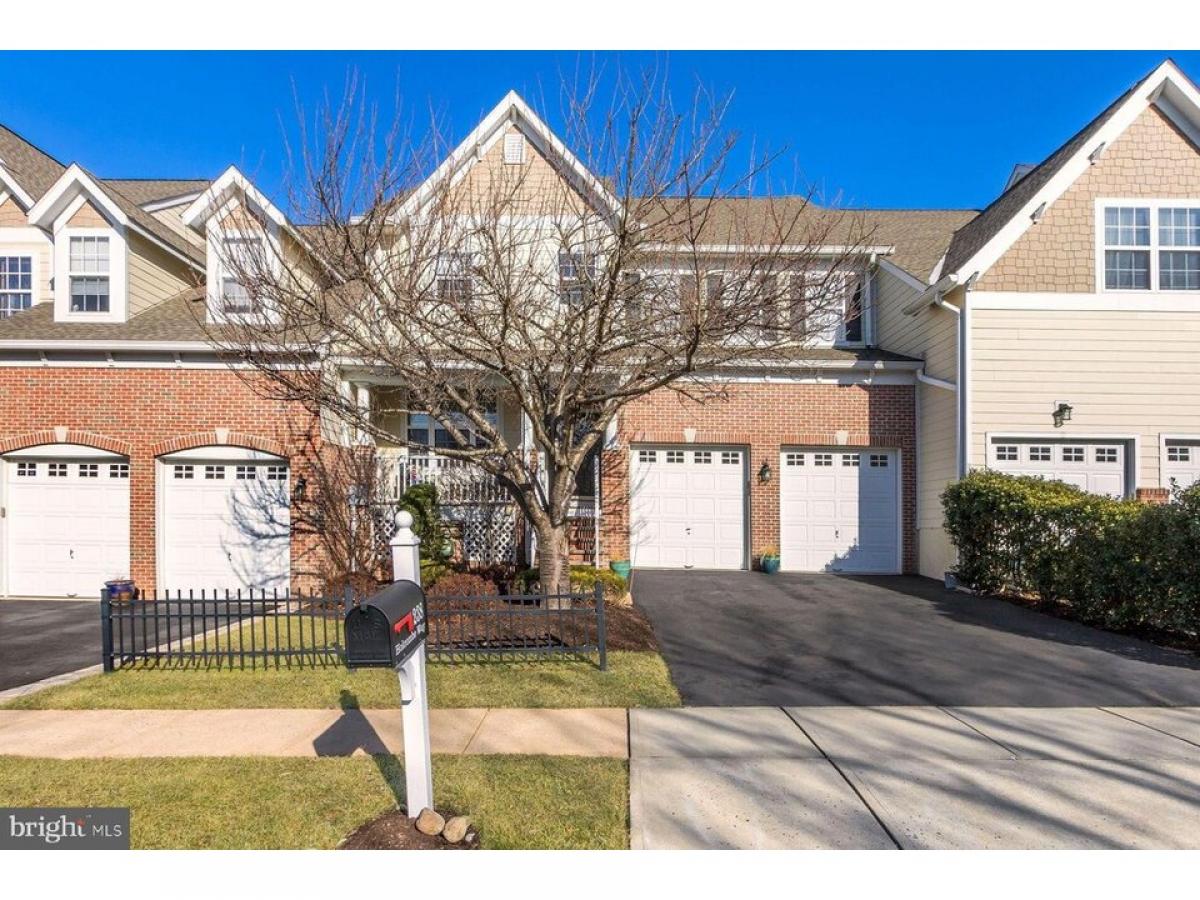 Picture of Home For Sale in Lambertville, New Jersey, United States