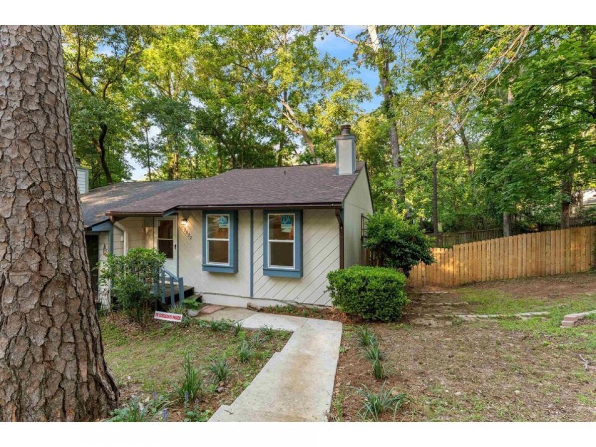 Picture of Home For Sale in Tallahassee, Florida, United States