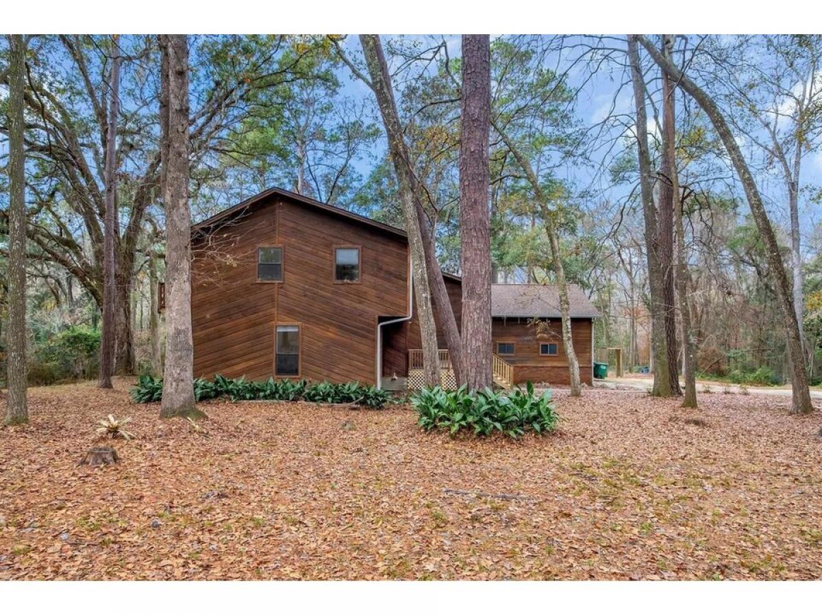 Picture of Home For Sale in Tallahassee, Florida, United States