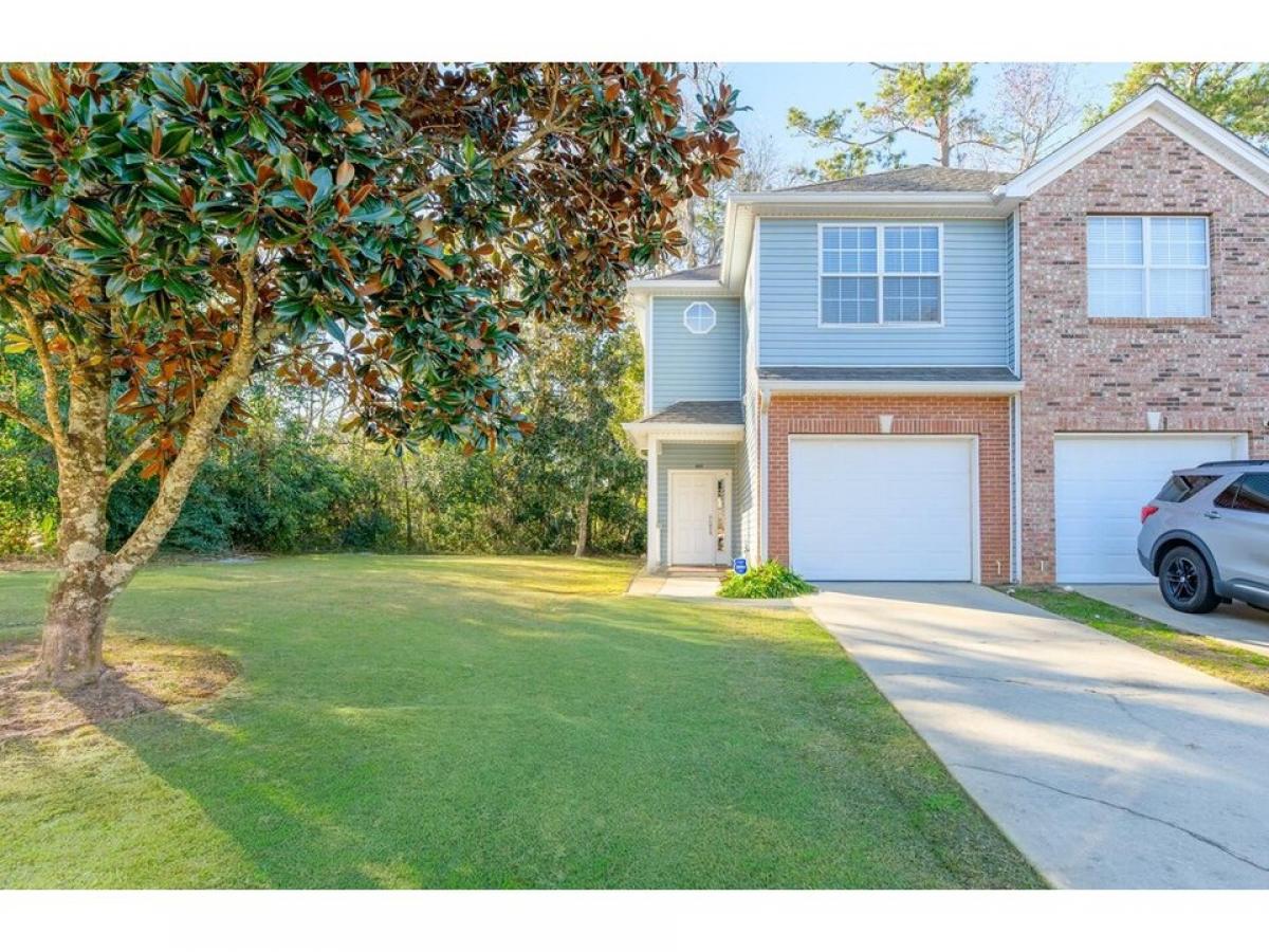 Picture of Home For Sale in Tallahassee, Florida, United States