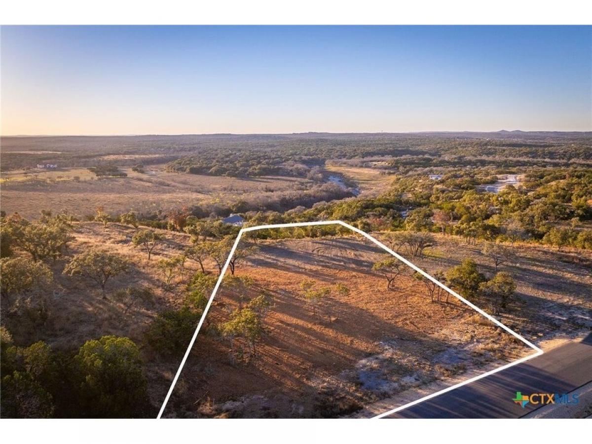 Picture of Residential Land For Sale in Canyon Lake, Texas, United States