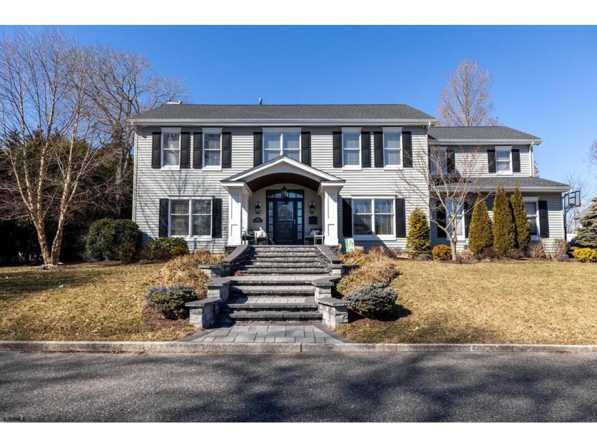 Picture of Home For Sale in Linwood, New Jersey, United States