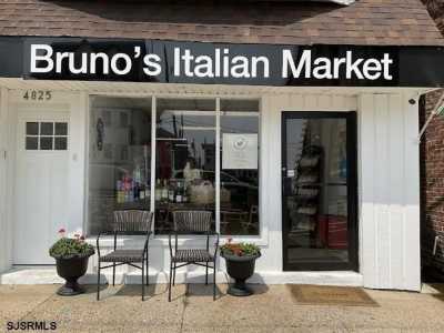 Home For Sale in Ventnor, New Jersey