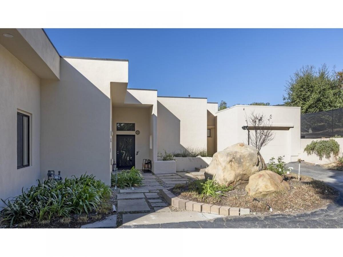 Picture of Home For Sale in Montecito, California, United States