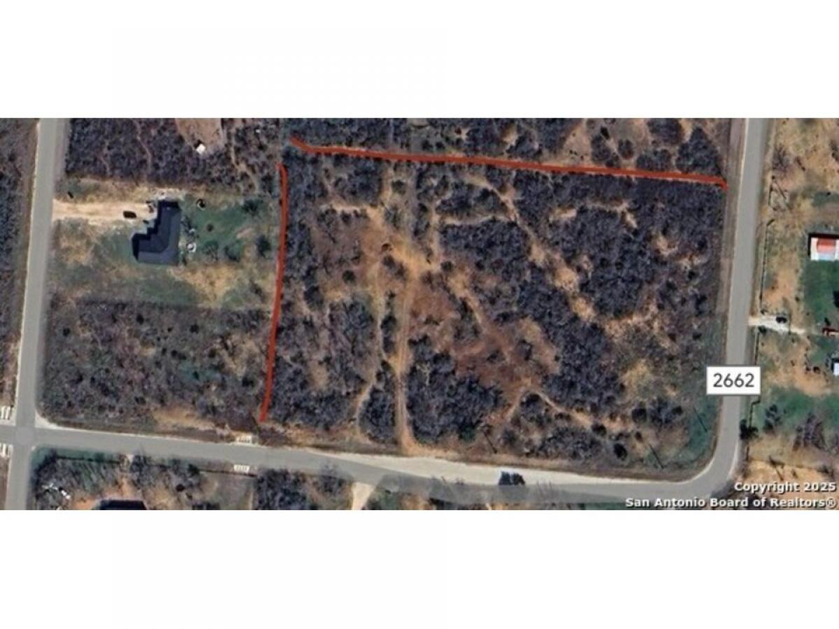 Picture of Residential Land For Sale in Moore, Texas, United States