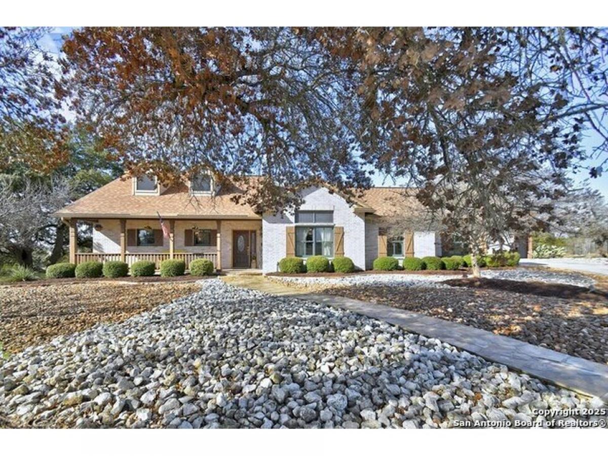 Picture of Home For Sale in Boerne, Texas, United States