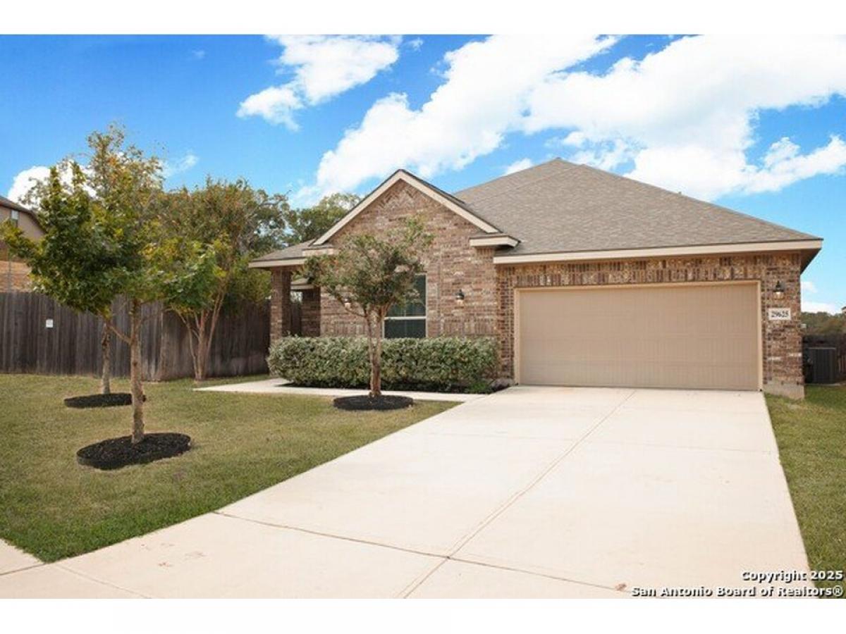 Picture of Home For Sale in Boerne, Texas, United States