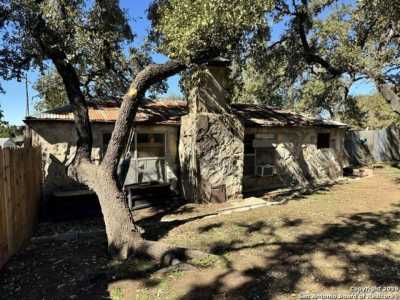 Home For Sale in Canyon Lake, Texas