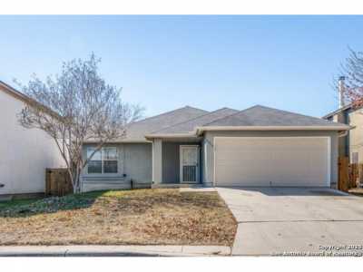 Home For Sale in Converse, Texas