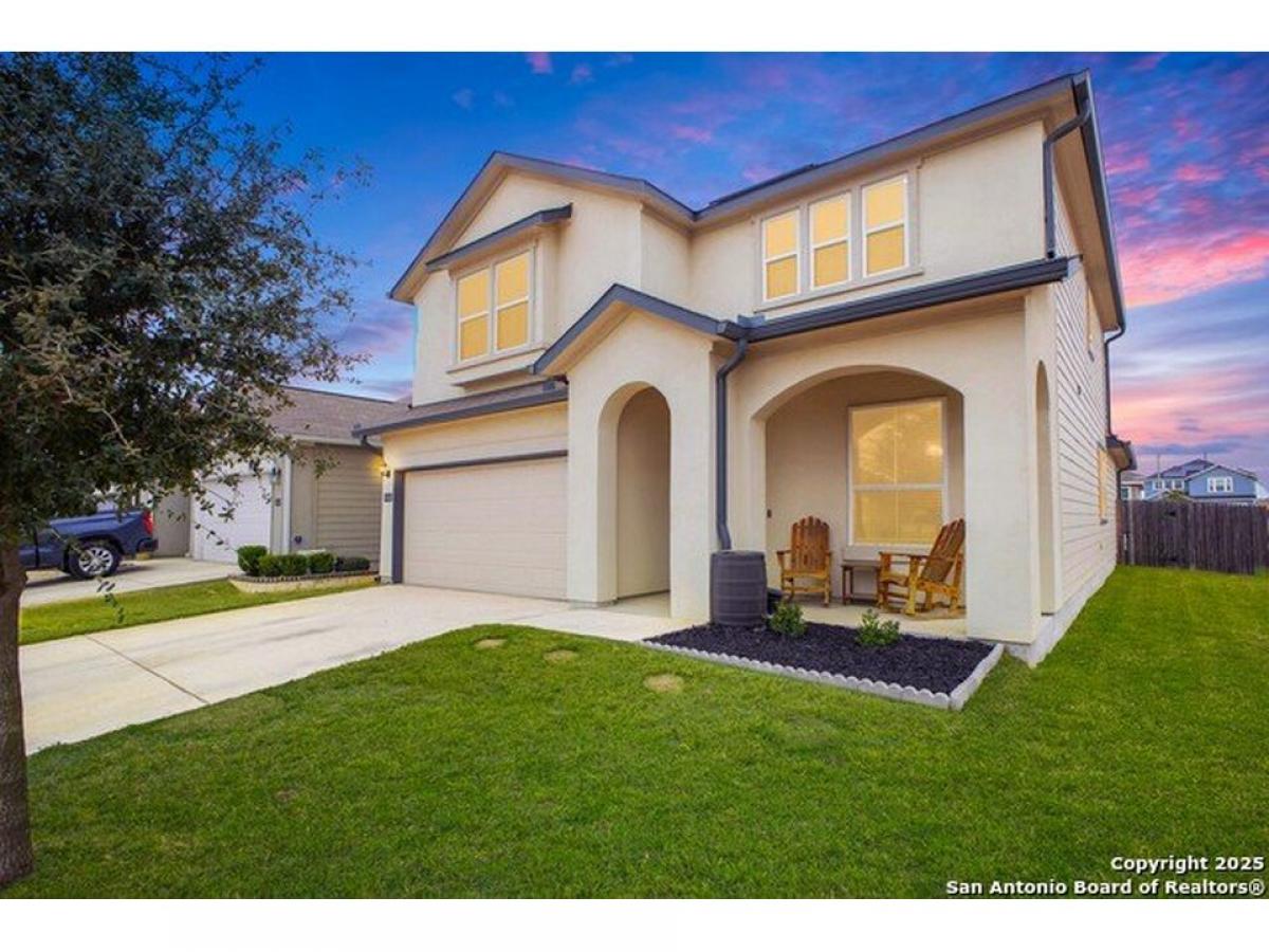 Picture of Home For Sale in Schertz, Texas, United States