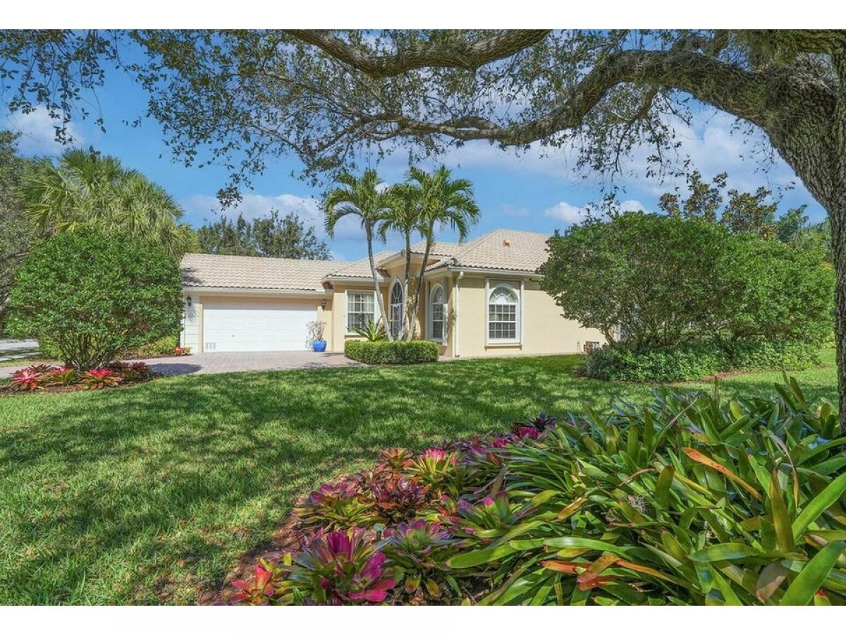 Picture of Home For Sale in Palm Beach Gardens, Florida, United States