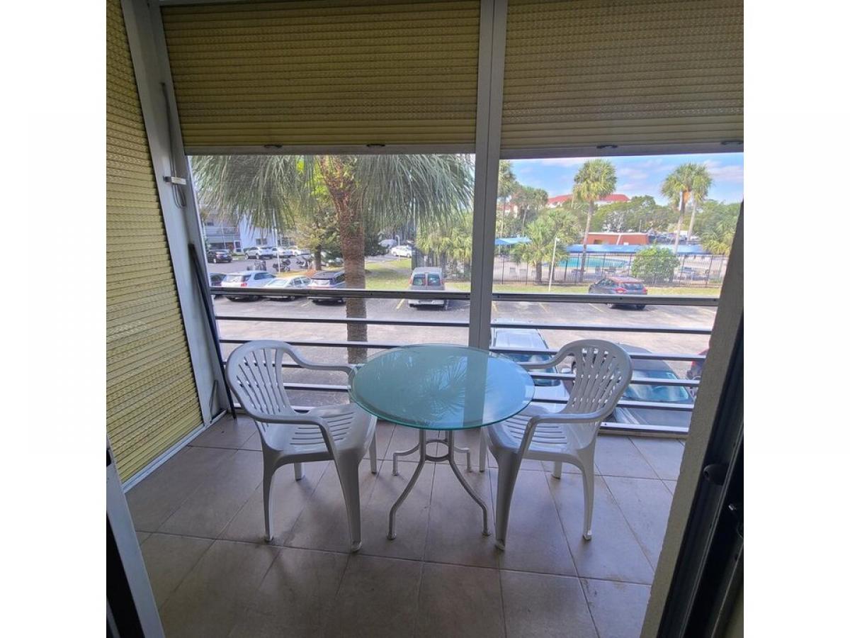 Picture of Home For Sale in Lauderhill, Florida, United States