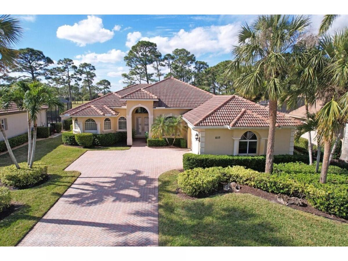 Picture of Home For Sale in Port Saint Lucie, Florida, United States