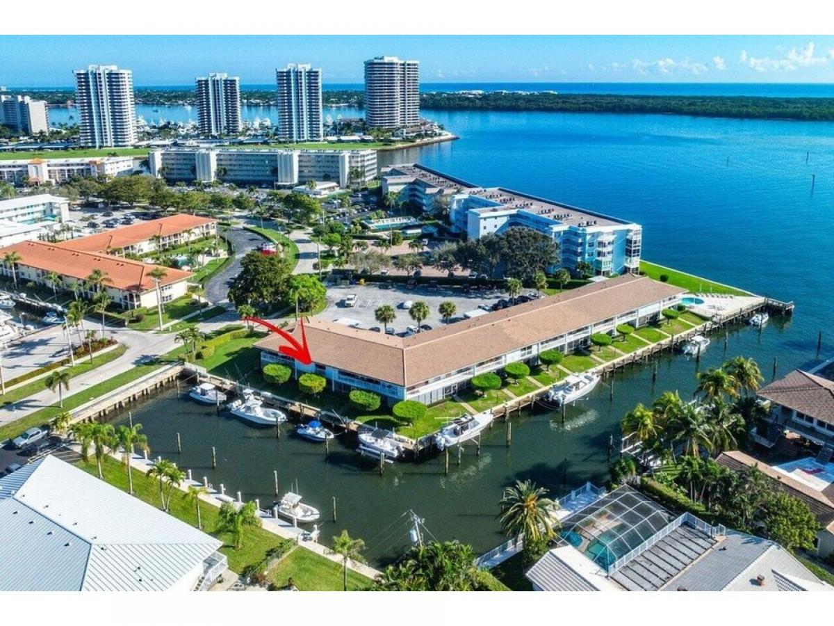 Picture of Home For Sale in North Palm Beach, Florida, United States