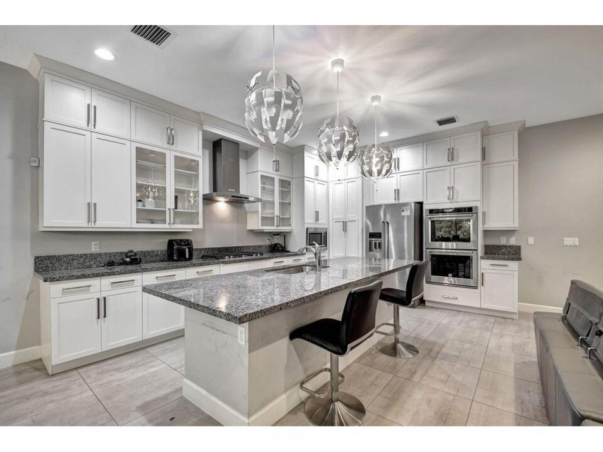 Picture of Home For Sale in Lake Worth, Florida, United States