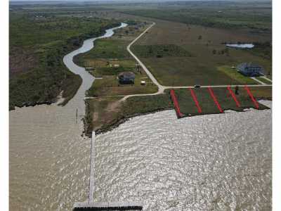 Residential Land For Sale in Anahuac, Texas