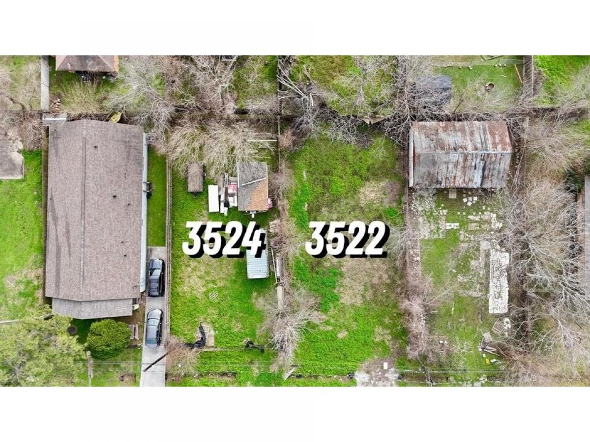 Picture of Residential Land For Sale in Houston, Texas, United States