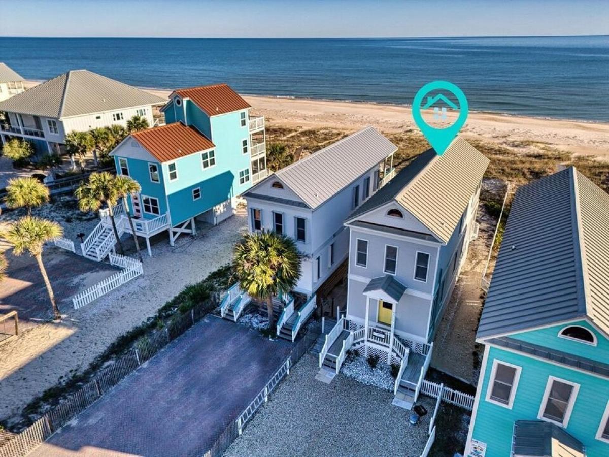 Picture of Home For Sale in Saint George Island, Florida, United States