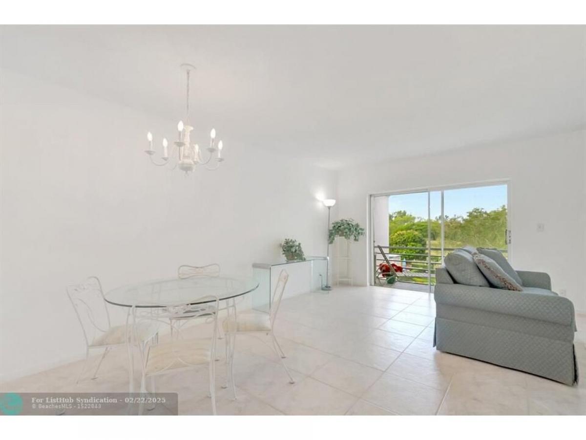 Picture of Home For Sale in Boca Raton, Florida, United States