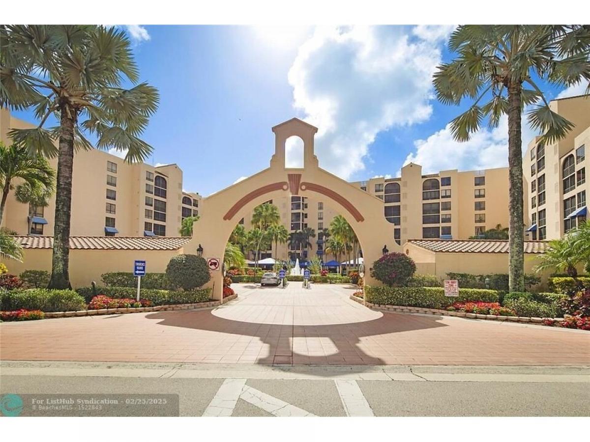 Picture of Home For Sale in Boca Raton, Florida, United States