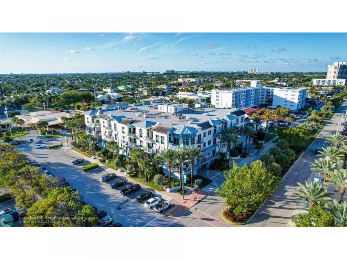 Picture of Home For Sale in Lauderdale by the Sea, Florida, United States