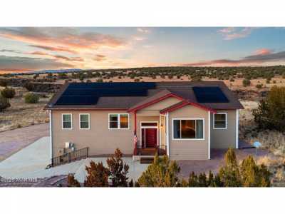 Home For Sale in Paulden, Arizona