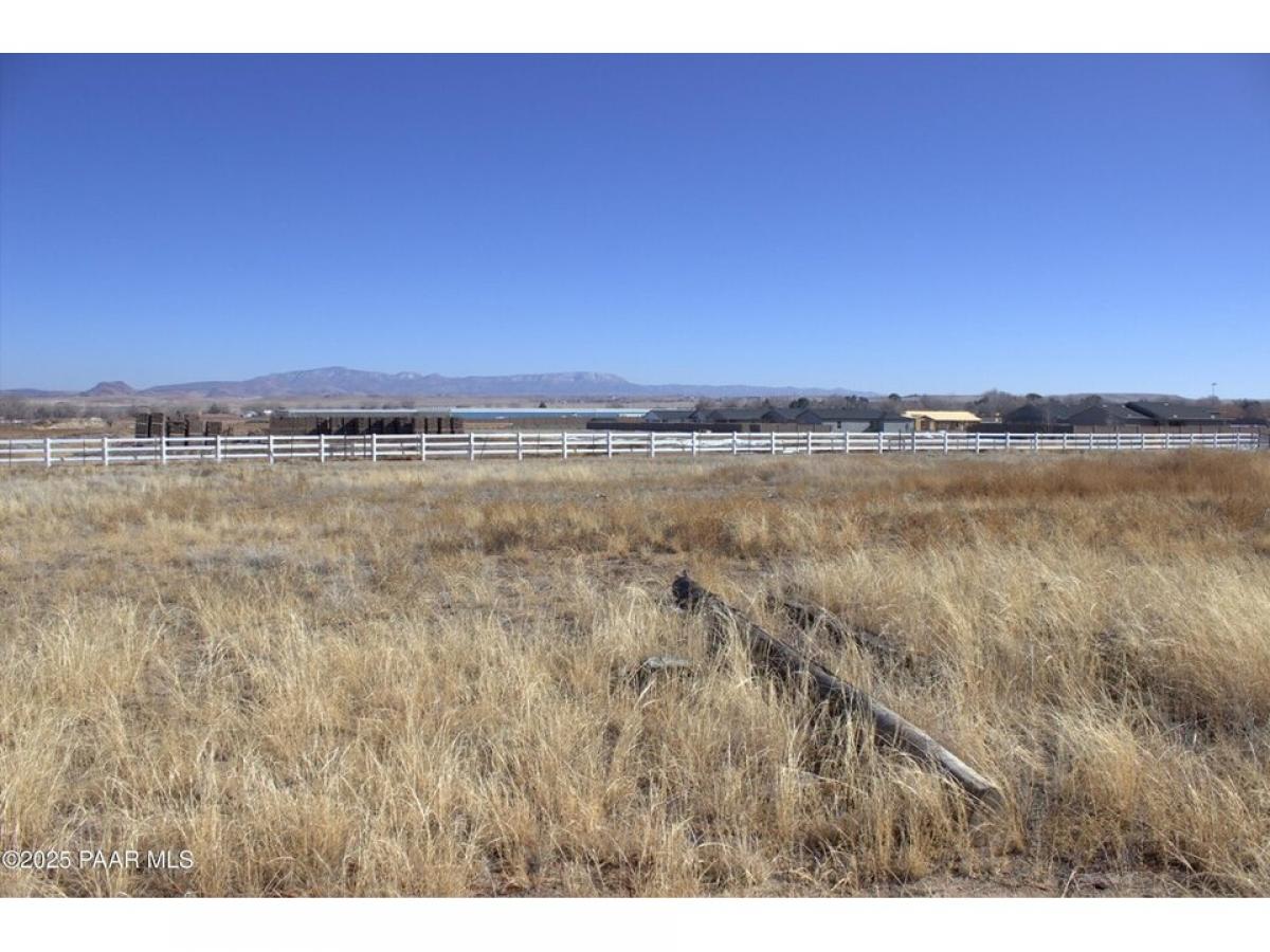 Picture of Residential Land For Sale in Chino Valley, Arizona, United States
