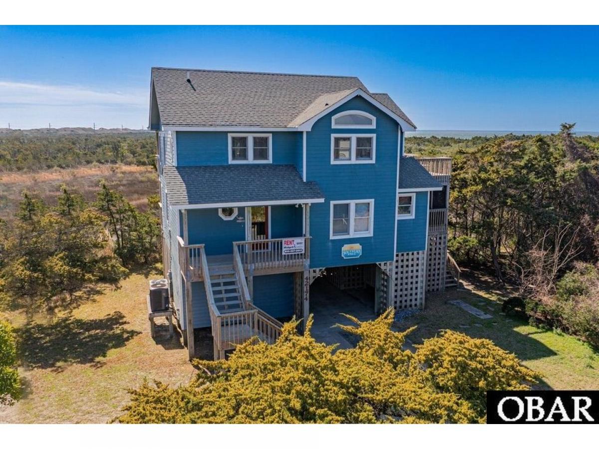 Picture of Home For Sale in Avon, North Carolina, United States