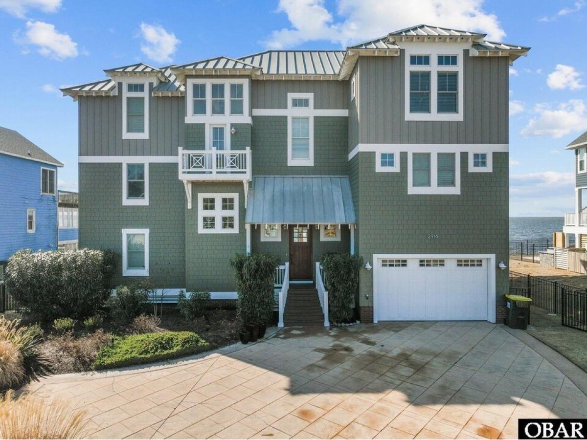 Picture of Home For Sale in Kill Devil Hills, North Carolina, United States