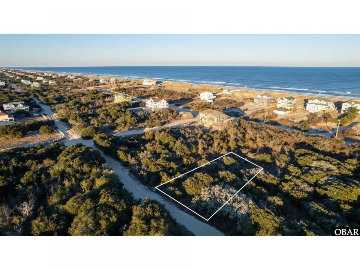 Picture of Residential Land For Sale in Corolla, North Carolina, United States