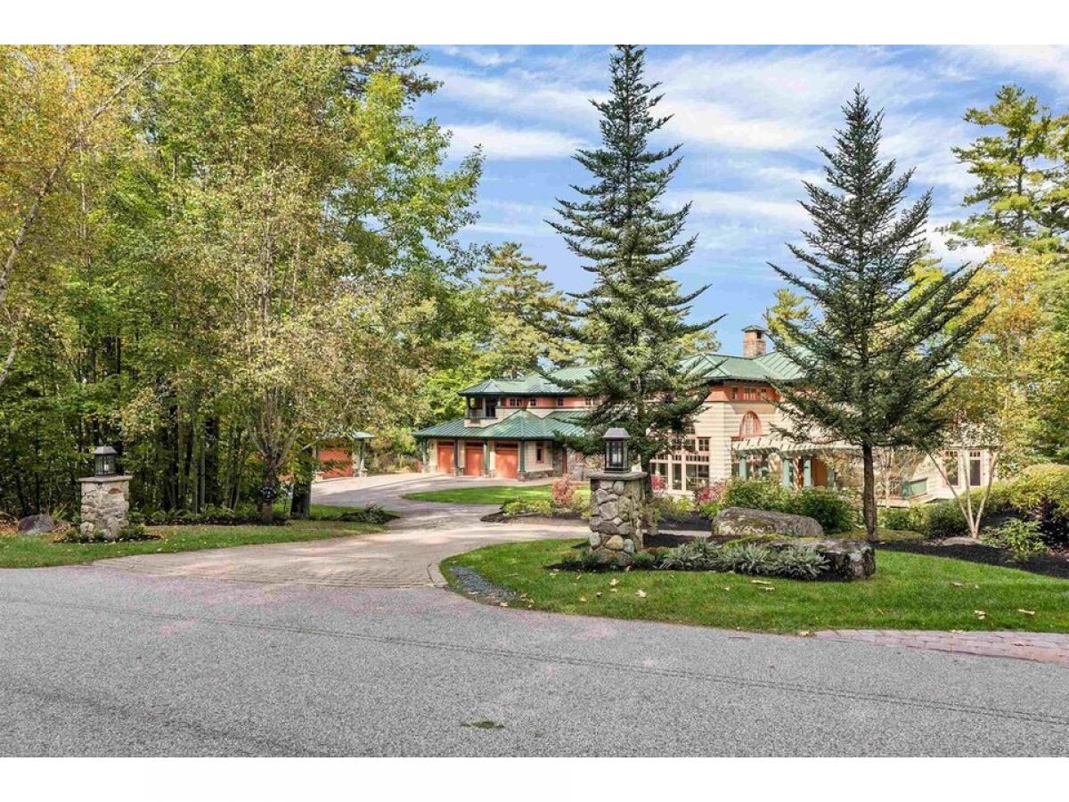 Picture of Home For Sale in Alton, New Hampshire, United States