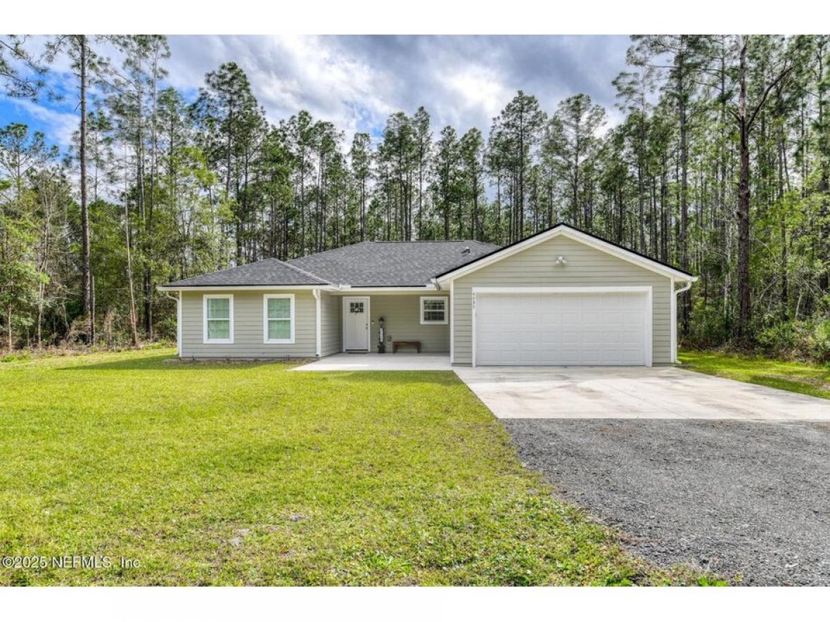 Picture of Home For Sale in Hastings, Florida, United States