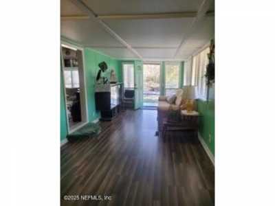 Home For Sale in Satsuma, Florida