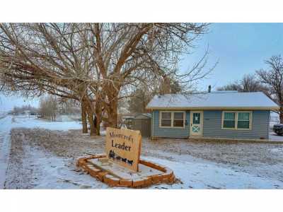 Home For Sale in Moorcroft, Wyoming