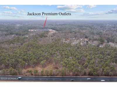 Home For Sale in Jackson, New Jersey