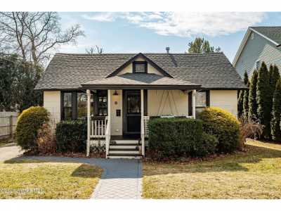 Home For Sale in West Allenhurst, New Jersey