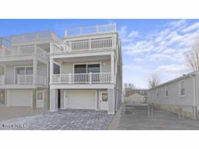 Home For Sale in Seaside Heights, New Jersey