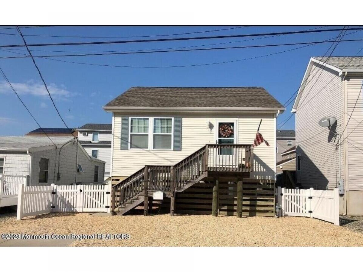 Picture of Home For Rent in Ortley Beach, New Jersey, United States