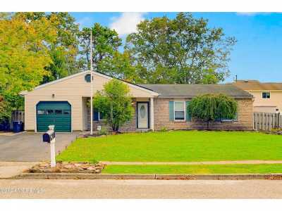 Home For Sale in Barnegat, New Jersey