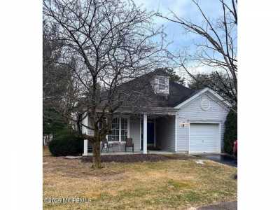 Home For Sale in Lakewood, New Jersey