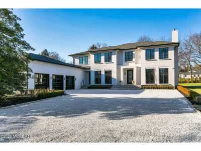 Home For Sale in Rumson, New Jersey