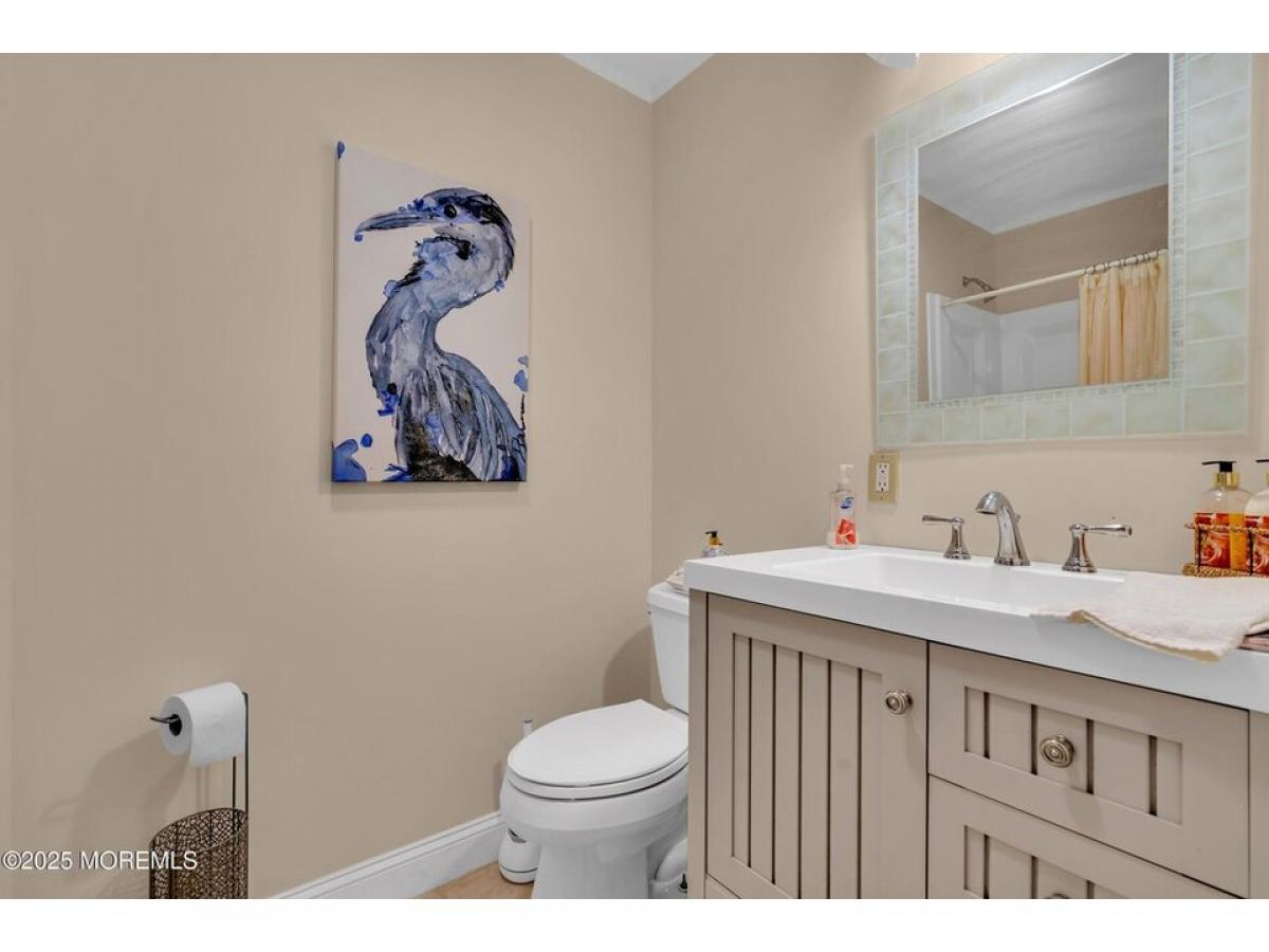 Picture of Home For Sale in Lavallette, New Jersey, United States