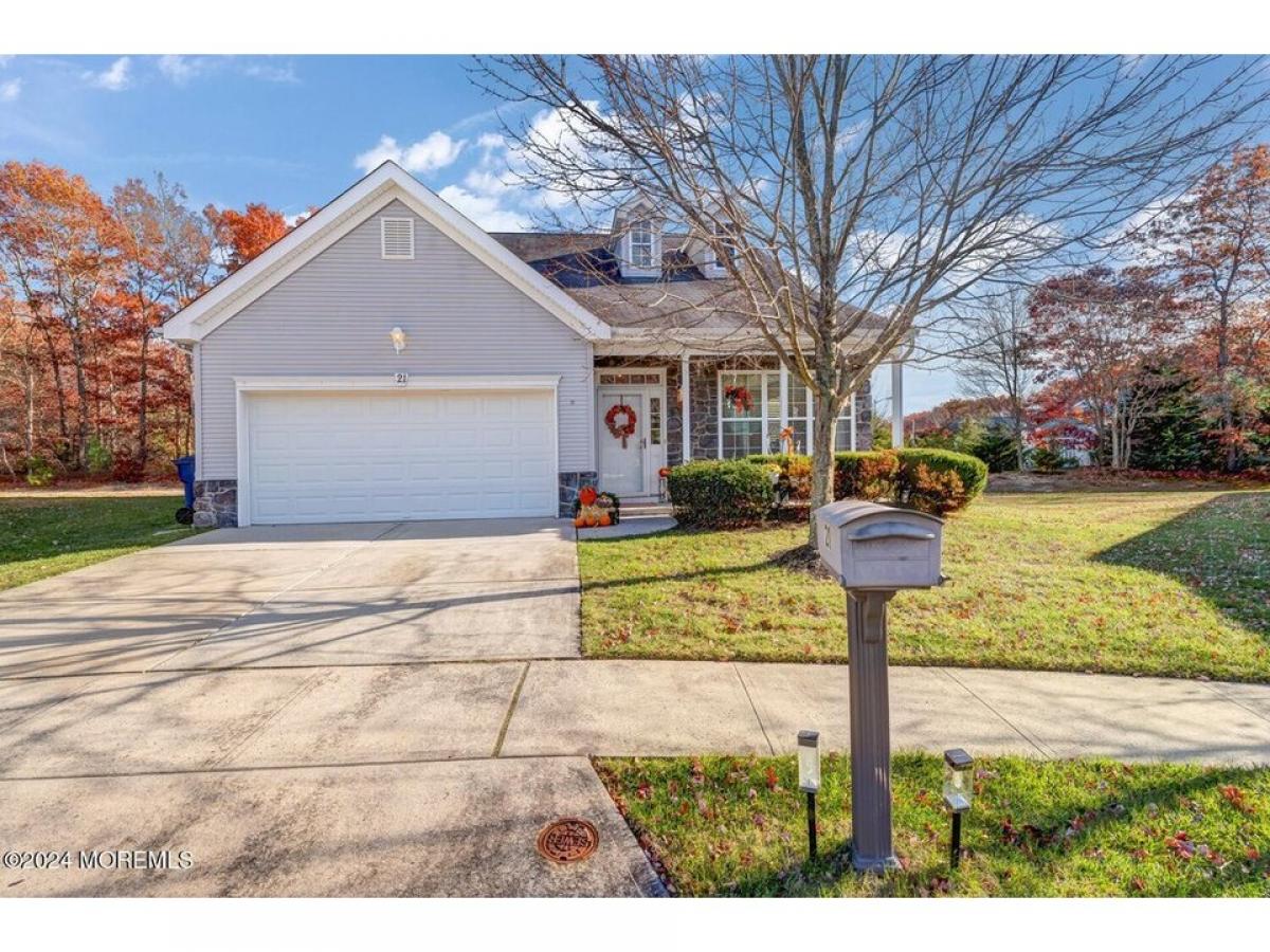 Picture of Home For Sale in Little Egg Harbor, New Jersey, United States