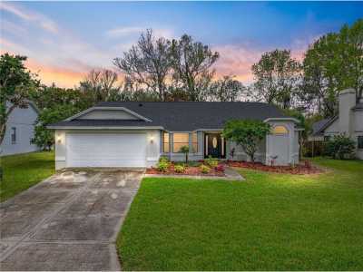 Home For Sale in Plant City, Florida