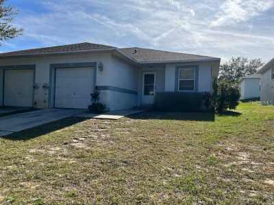 Home For Rent in Leesburg, Florida