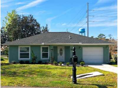 Home For Sale in Beverly Hills, Florida