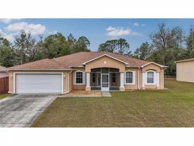 Home For Sale in Citrus Springs, Florida