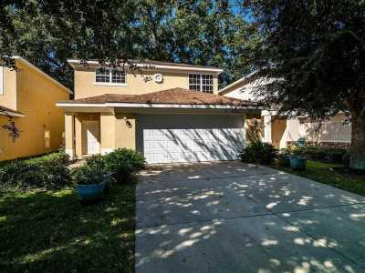 Home For Rent in Oxford, Florida