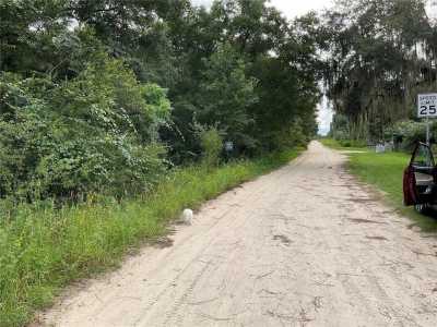 Residential Land For Sale in Hawthorne, Florida