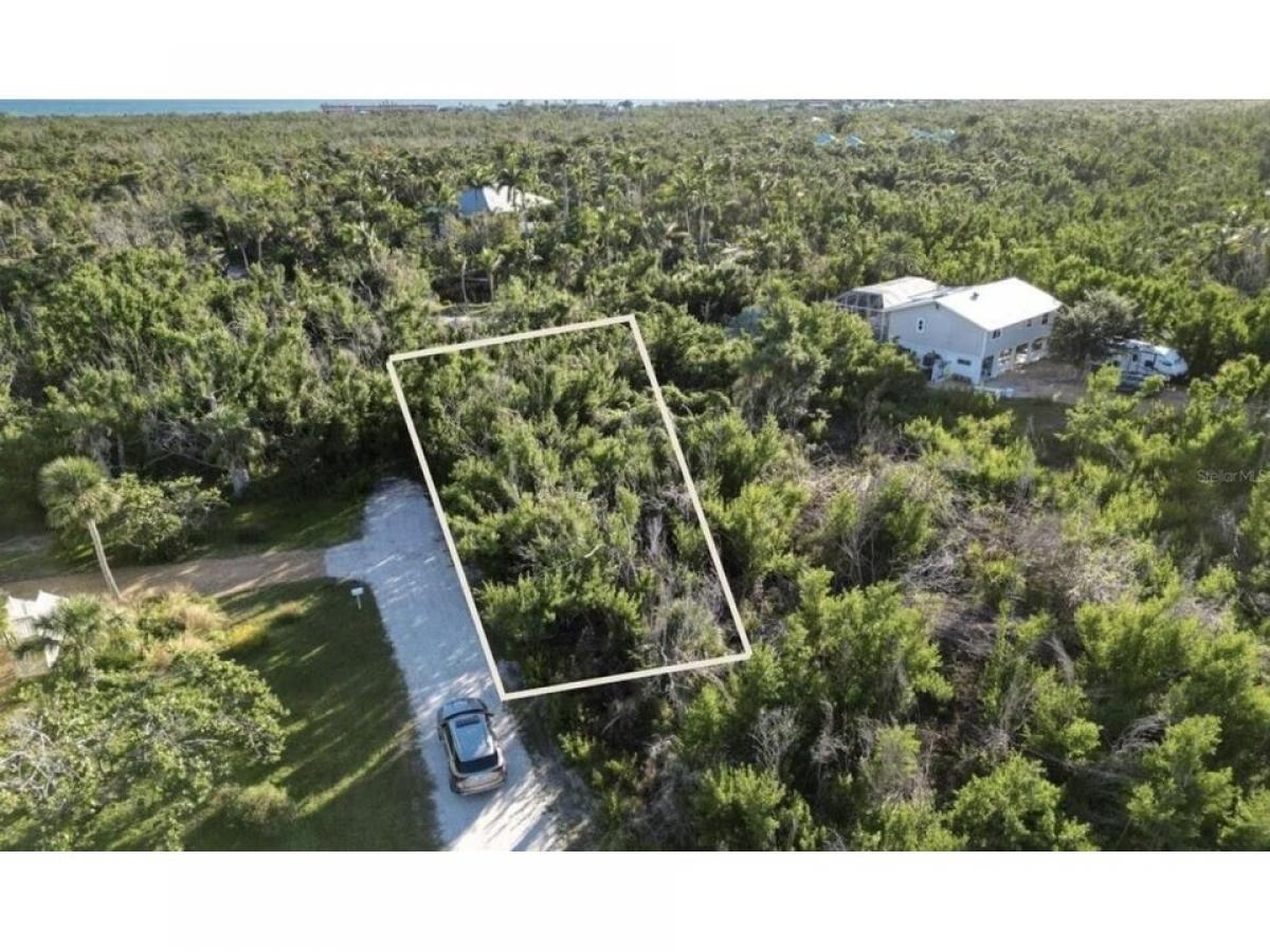 Picture of Residential Land For Sale in Sanibel, Florida, United States